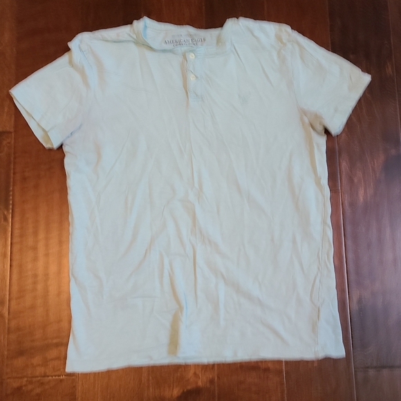 Lot of 3 American Eagle shirts- 2M, 1L - Picture 8 of 12